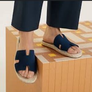 Hermès Navy Blue Antigua Espadrilles Sandals